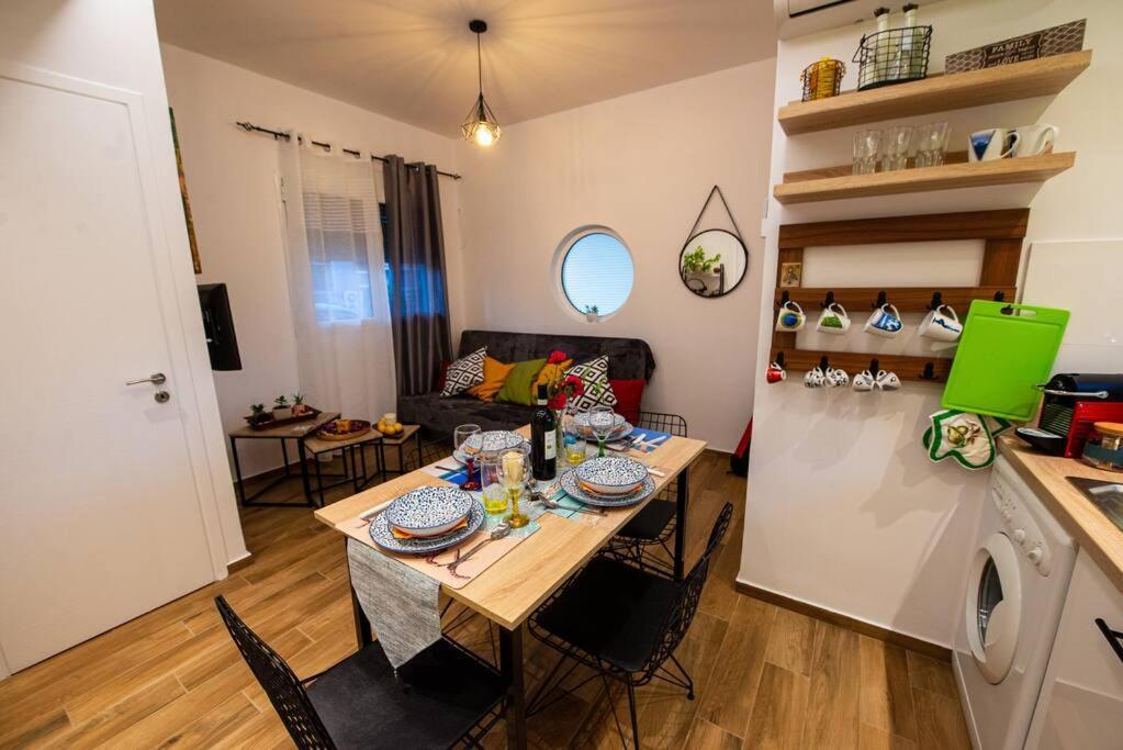 Lemon Garden Stylish Private Apartment Kalamáta Kültér fotó