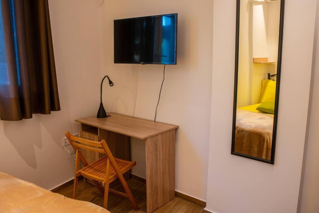 Lemon Garden Stylish Private Apartment Kalamáta Kültér fotó
