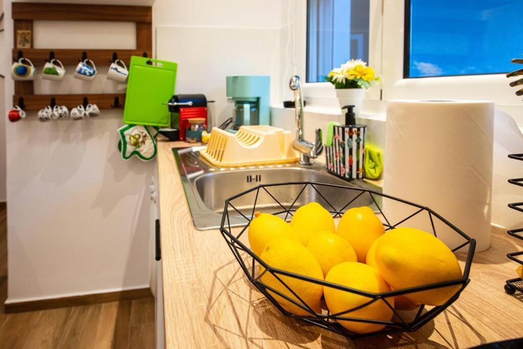 Lemon Garden Stylish Private Apartment Kalamáta Kültér fotó